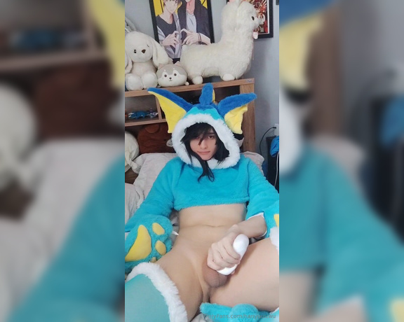 TS Hanyuu aka hanyuuuwu - 10-15-2024 OnlyFans Video - vaporeon use water gun