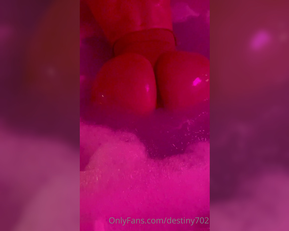 TS Destiny_702 aka destiny702 - 12-31-2022 OnlyFans Video - Broken nail Hmm