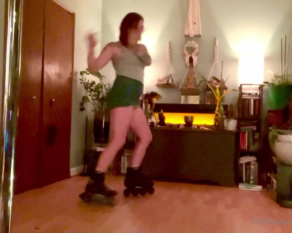 Tsdianadeelight aka tsdianadee - 05-02-2022 OnlyFans Video - Practicing my skating skills