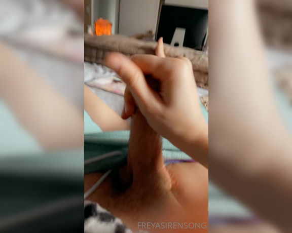 Miss FreyaSirenSong aka freyasirensong - 02-28-2022 OnlyFans Video - First off my cock looks hot as fuck in the pic with a little cum on