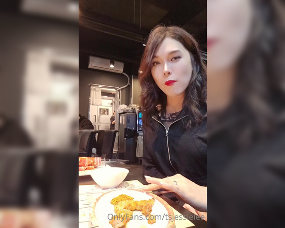 Jessie Lee aka tsjessielee - 05-06-2023 OnlyFans Video - 어쩌다 먹방 Mukbang