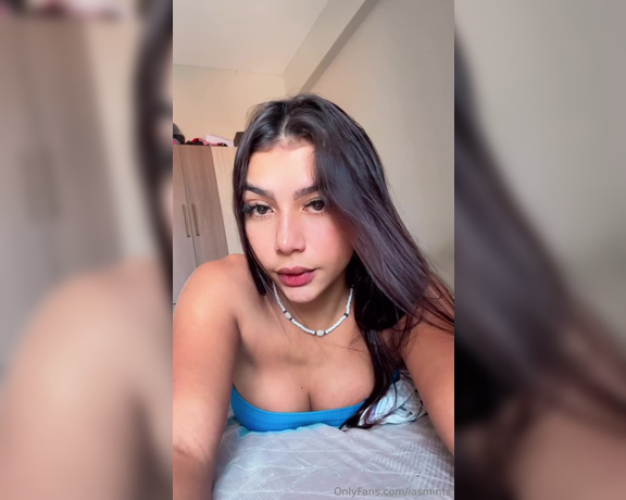 TS Iasmints aka iasmints - 11-04-2024 OnlyFans Video - Its just a lazy day