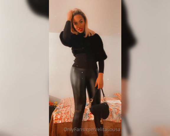 TS Helita aka elitasousa - 11-14-2020 OnlyFans Video - Good night