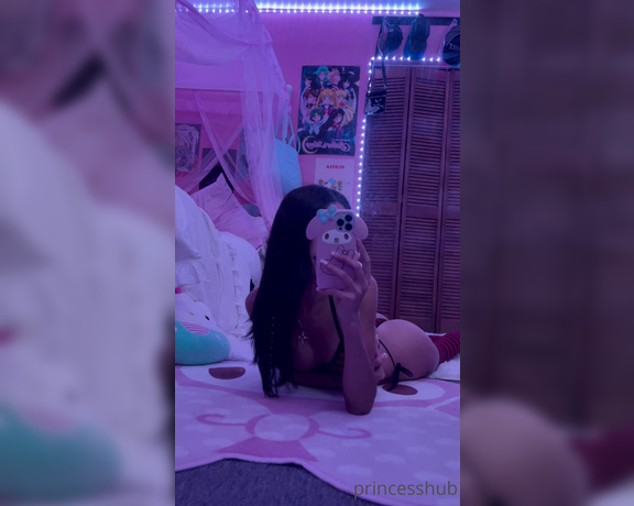 Princesshub aka princessxhub - 01-14-2023 OnlyFans Video - new baddie alert  whos ready for all of this new content ive been filming