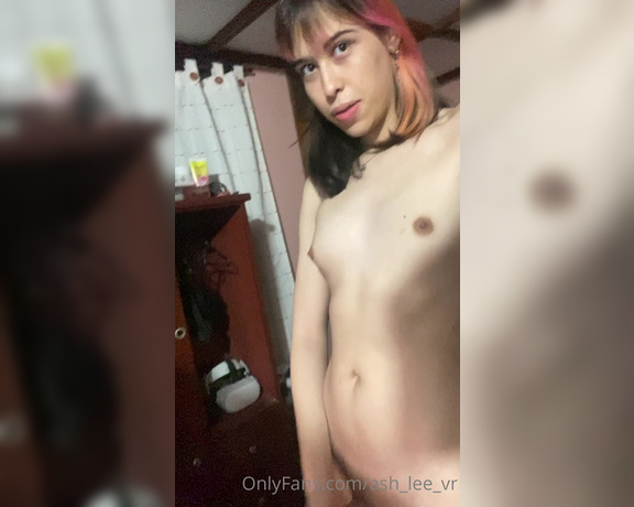 Ash-Lee aka ash_lee_vr - 04-06-2023 OnlyFans Video - Help I cant sleep