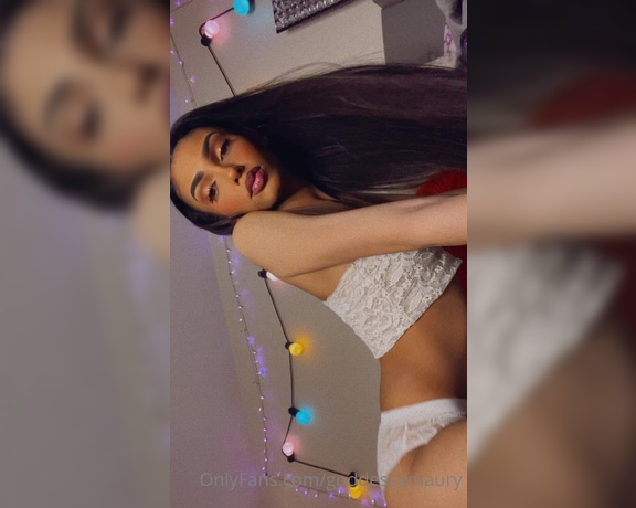 Goddess Amaury aka goddessamaury - 03-20-2022 OnlyFans Video - Had to post these on here cause I look tooo good  hair, face, ass everything_5s3m