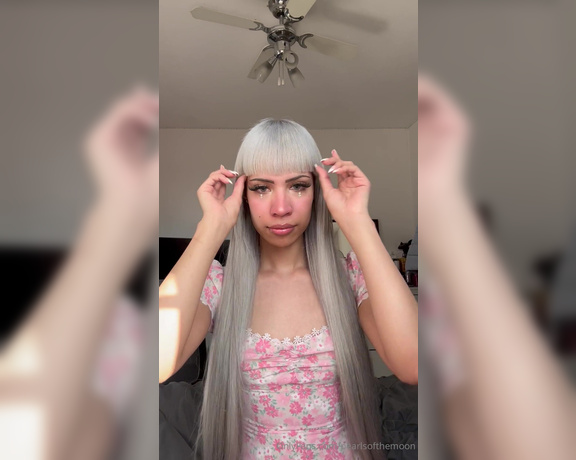 Itzel Saenz aka pearlsofthemoon OnlyFans Video - 03-23-2024 - My first SPH tiny  carrot