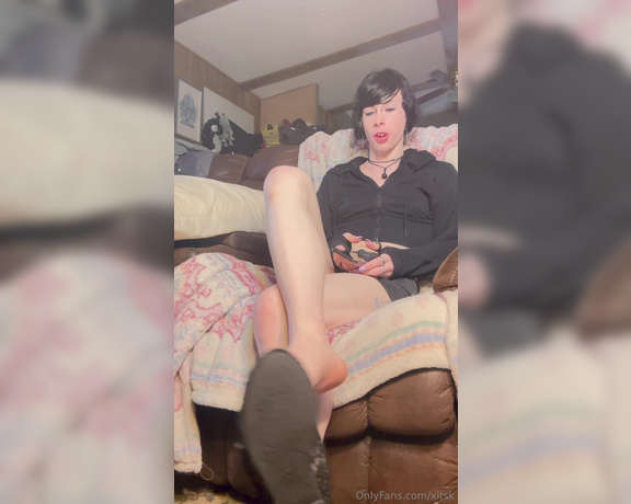 TS Xitsk aka xitsk OnlyFans Video - 03-06-2024 - you cant stop looking at my arches in the waiting room at your doctor visit