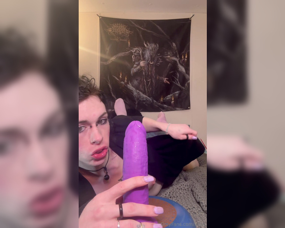 TS Xitsk aka xitsk OnlyFans Video - 03-29-2024 - i need to get my nails done but enjoy getting your dick loved on