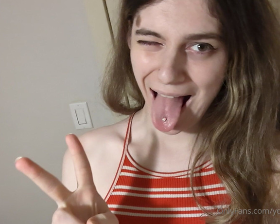 TS Cynthia aka yourangelcynthia - 01-11-2023 OnlyFans Video - Packing it in for the night, but yall know I cant resist flaunting my cock and