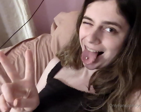 TS Cynthia aka yourangelcynthia - 01-13-2023 OnlyFans Video - My first cum shot since returning, after lowkey edging for 3 days, not super seriously mind