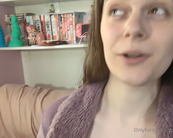 TS Cynthia aka yourangelcynthia - 08-07-2023 OnlyFans Video - Mobile photoset  update video  story time talking about fucking an adorable trans girl into