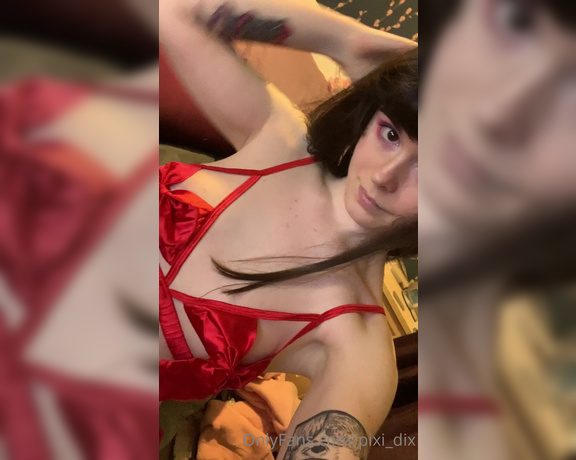 TS Pixi_dix aka pixi_dix - 12-24-2021 OnlyFans Video - all kinds of surprises to unwrap