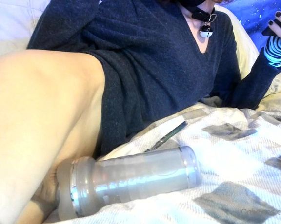 Luna Laika aka aintapuppy - 11-28-2021 OnlyFans Video - I got a few videos with a flashlight and totally didnt fail NNN or anything_ also_11dr