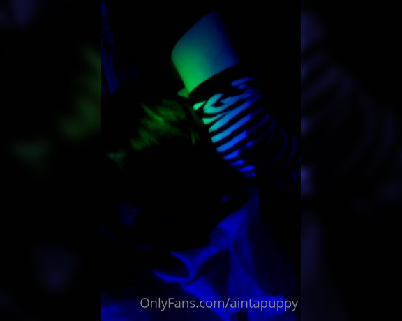 Luna Laika aka aintapuppy - 04-03-2022 OnlyFans Video - WALKIN ON THE FUGGIN CEILING N HAVING GOOD WHOLESOME PURE FUN gtDDD