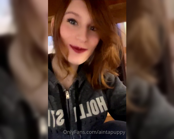 Luna Laika aka aintapuppy - 04-12-2023 OnlyFans Video - a bit of goofy offhand tings while Im helpin a friend record customs also just a