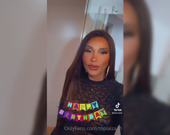 Laiza Top aka toplaiza21 - 04-10-2023 OnlyFans Video - Happy birthday to me I want a gift