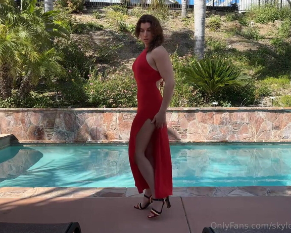 Skyler Banx aka skylerbanx - 03-27-2024 OnlyFans Video - New dress to go with my heels