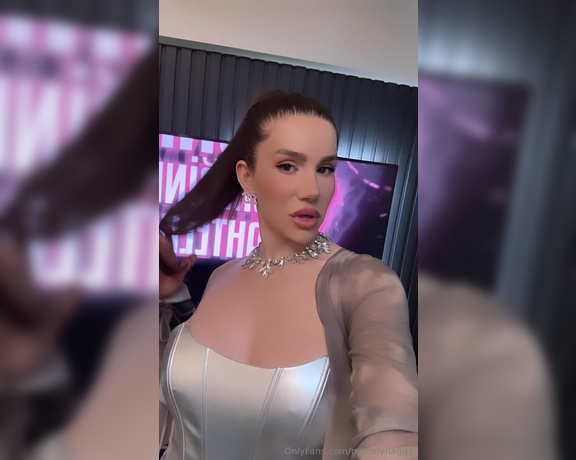 Nisa Serez aka nisaserez - 05-13-2024 OnlyFans Video - _Cumartesi popomun üzerinde oturmadım