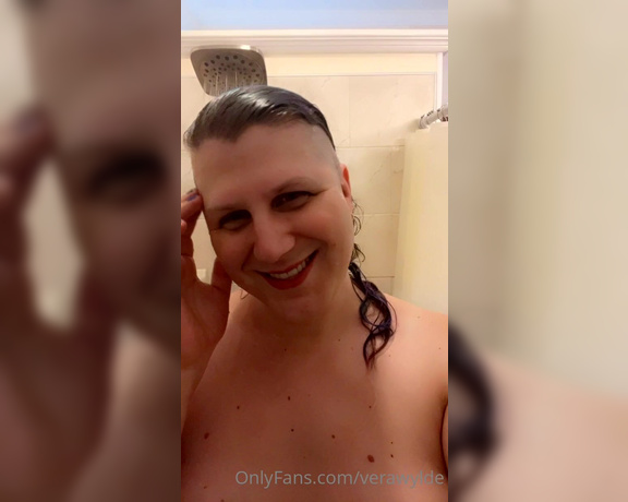 Vera Wylde aka verawylde - 05-23-2022 OnlyFans Video - So much fun getting wet