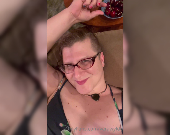 Vera Wylde aka verawylde - 08-12-2022 OnlyFans Video - I do love the taste of cherries