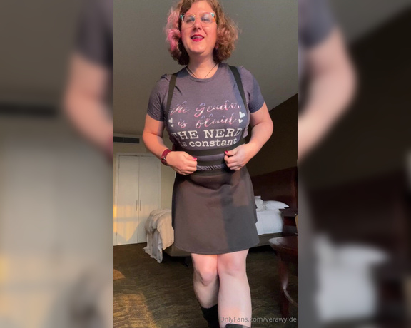 Vera Wylde aka verawylde - 09-09-2024 OnlyFans Video - The skirts the perfect length