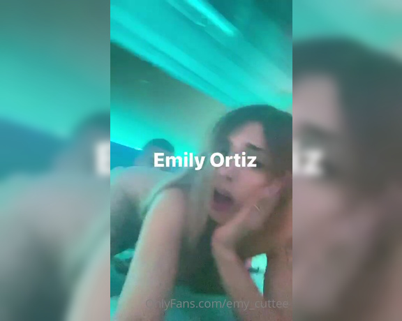 Emily Ortiz aka emy_cuttee - 07-22-2022 OnlyFans Video - Mi culito tiene un sabor tan delicioso que se te hace agua la boca