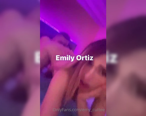 Emily Ortiz aka emy_cuttee - 07-22-2022 OnlyFans Video - Mi culito tiene un sabor tan delicioso que se te hace agua la boca