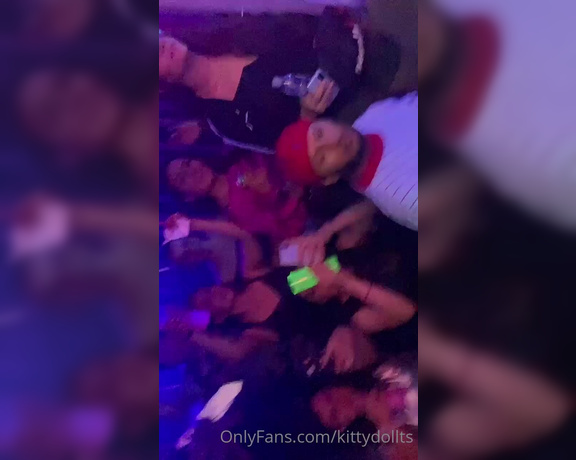 Miss MexXx aka kittydollts - 07-10-2021 OnlyFans Video - en concierto LGante