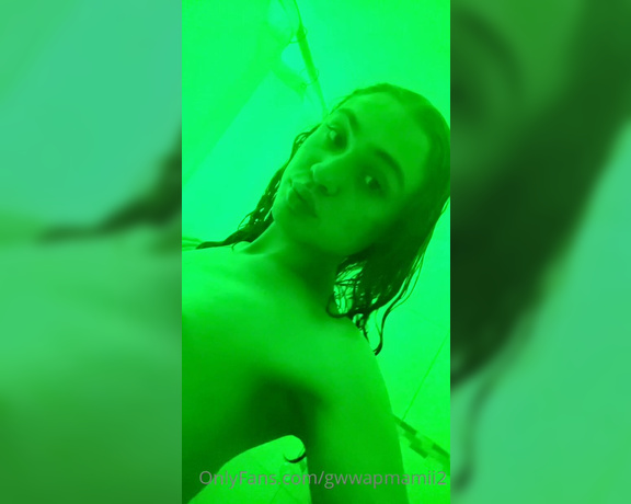 LaMamii aka gwwapmamii2 - 01-01-2022 OnlyFans Video - No filter