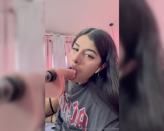 Daniela Parker aka danielaparkerr - 12-04-2024 OnlyFans Video - I would love to grab your cock and put it all down my throat, thirsty for