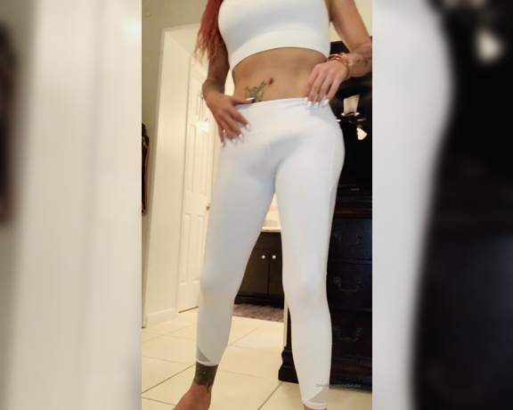 Domina Vicky aka vickycuba - 02-28-2020 OnlyFans Video - Ready to go to the gym