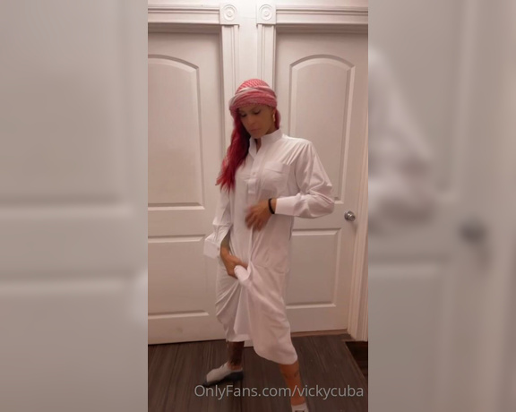 Domina Vicky aka vickycuba - 10-22-2022 OnlyFans Video - Habbibi outfit you have to touch my hard dick