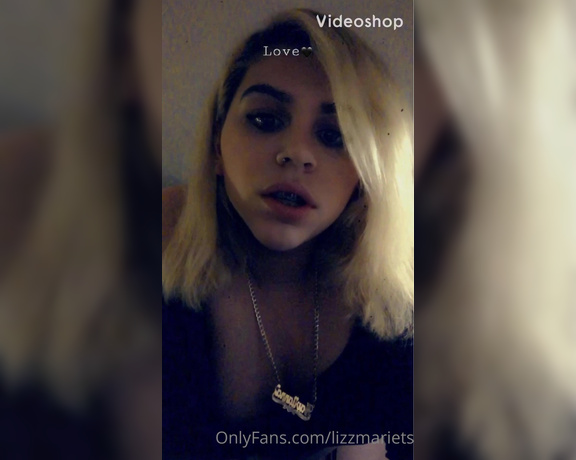 LizzmarieTs aka lizzmariets OnlyFans Video - 05-13-2020 - I kinda been having hard trouble getting a file from labtop to my phone so I