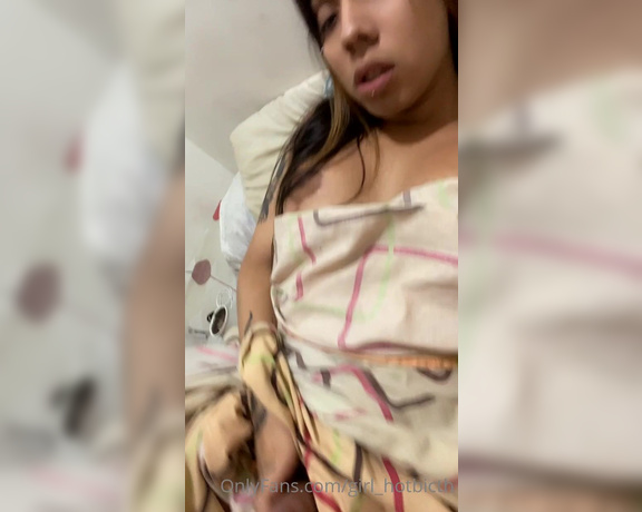 Salomé Cortés aka salome_cortes26 - 06-08-2021 OnlyFans Video - Do you guys think its normal for me to wake up like this