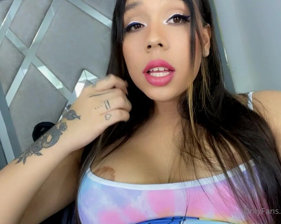 Salomé Cortés aka salome_cortes26 - 09-19-2021 OnlyFans Video - Te regalo un beso de fin de semana me regalas un beso en el pene de