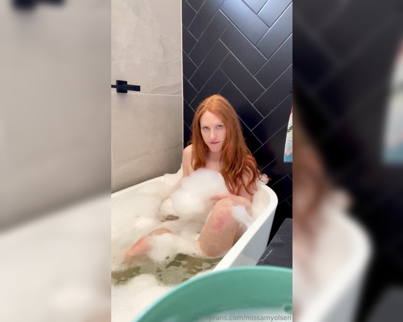 TS Amy Olsen aka missamyolsen - 10-25-2023 OnlyFans Video - Bubble bath time