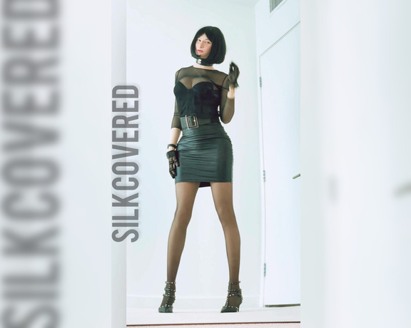 TS Silk aka silklivingdoll - 07-26-2021 OnlyFans Video - Just a little daily bonus clip   My favorite bodycon leather mini_skit with little jacket