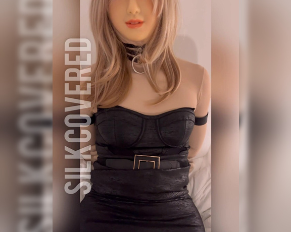 TS Silk aka silklivingdoll - 12-31-2021 OnlyFans Video - Magic wand bonus video x 2