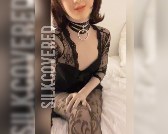 TS Silk aka silklivingdoll - 01-18-2022 OnlyFans Video - Im chained and locked in my zentai mask doll and full body lace dress tonight_abtk