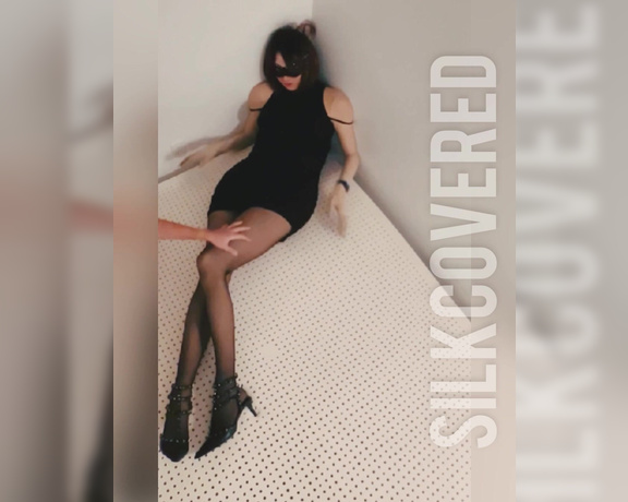 TS Silk aka silklivingdoll - 11-07-2021 OnlyFans Video - 2 Minutes of pure pantyhosed leg rubbing  Wearing Valentino sandals and Woford individual 10