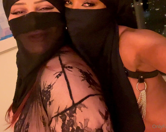 Ts Mesha Klink aka diva.mesha - 05-28-2021 OnlyFans Video - Pleasuring mayalafayette in her hijab The full video is available privately