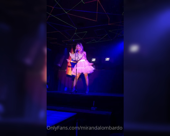 Miranda Lombardo aka mirandalombardo - 05-09-2021 OnlyFans Video - Ayer esta princesa le saco la leche a un bailarín_5lok