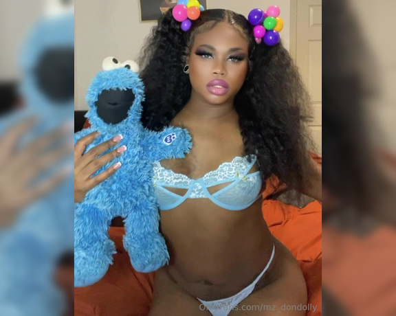 Akasha La Negra aka mz_dondolly - 08-21-2024 OnlyFans Video - Come on gobble up my cookie