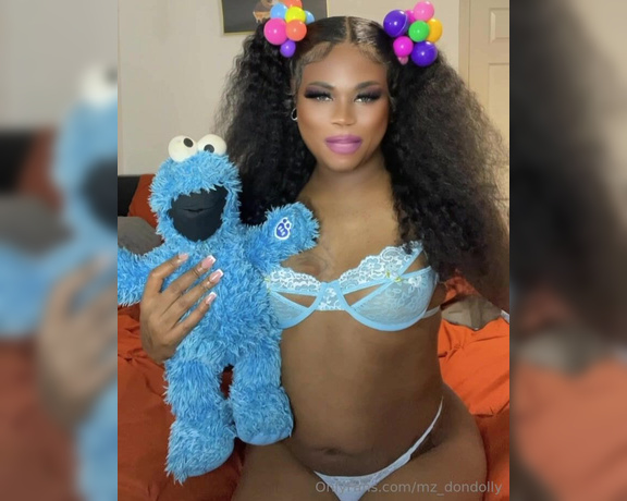 Akasha La Negra aka mz_dondolly - 08-21-2024 OnlyFans Video - Come on gobble up my cookie