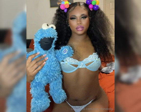 Akasha La Negra aka mz_dondolly - 08-21-2024 OnlyFans Video - Come on gobble up my cookie