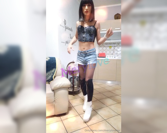 TS Merylove aka meryloveee - 11-23-2024 OnlyFans Video - Ciao perversi scusate lassenza di questi giorni ma avevo voglia di staccare un po la spina