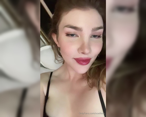 Xoellexo aka xoellexo - 04-16-2020 OnlyFans Video - Just a reminder my most recent video jacking off in front of the neighbors is in