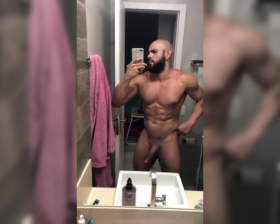 Lucas Alencar aka maromba_alencar - 08-21-2023 OnlyFans Video - Come to the bathroom with me_7x8q