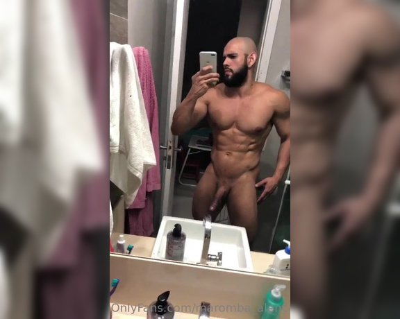 Lucas Alencar aka maromba_alencar - 08-21-2023 OnlyFans Video - Come to the bathroom with me_6gtj